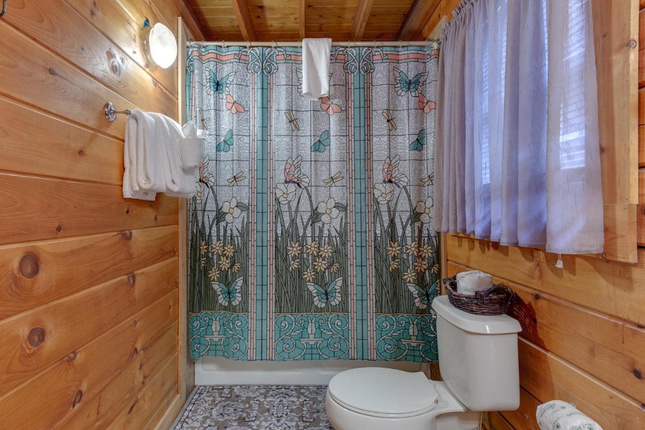 Wildwood Cove, 2 Bedrooms, Fireplace, Wifi, Jetted Tub, Hot Tub, Sleeps 6 เซอเวียร์วีล ภายนอก รูปภาพ